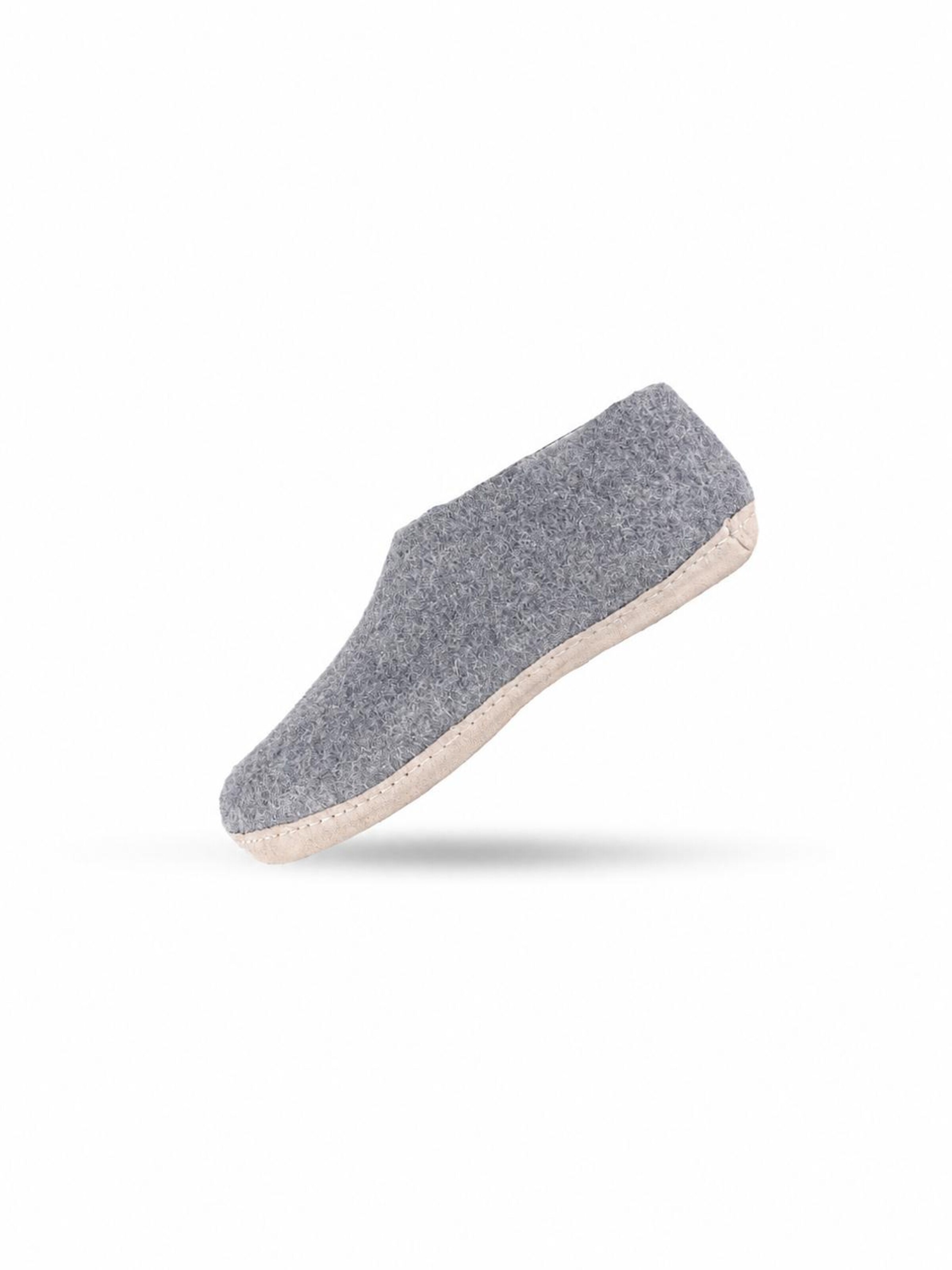 SHUS walk with nature Huisschoenen 'Uldhjemmesko (100% ren uld) - m/sål i skind - Dansk Design fra SHUS' in Grijs: voorkant