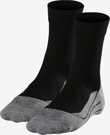 Chaussettes de sport FALKE en noir : devant