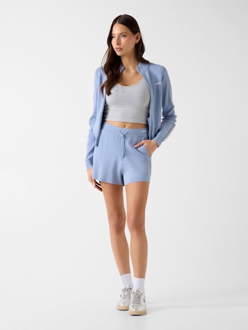 GUESS Loosefit Hose in Blau
