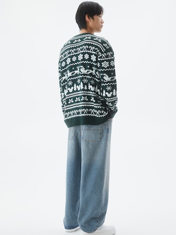 Pull&Bear Sweter w kolorze zielony