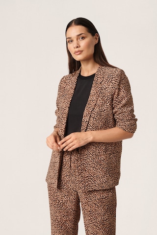 Blazer 'Shirley' SOAKED IN LUXURY en beige : devant