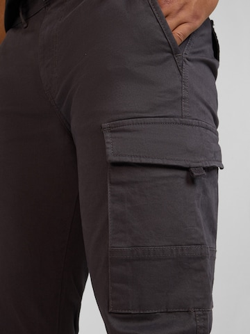 WOTEGA Slim fit Cargo Pants '341' in Grey