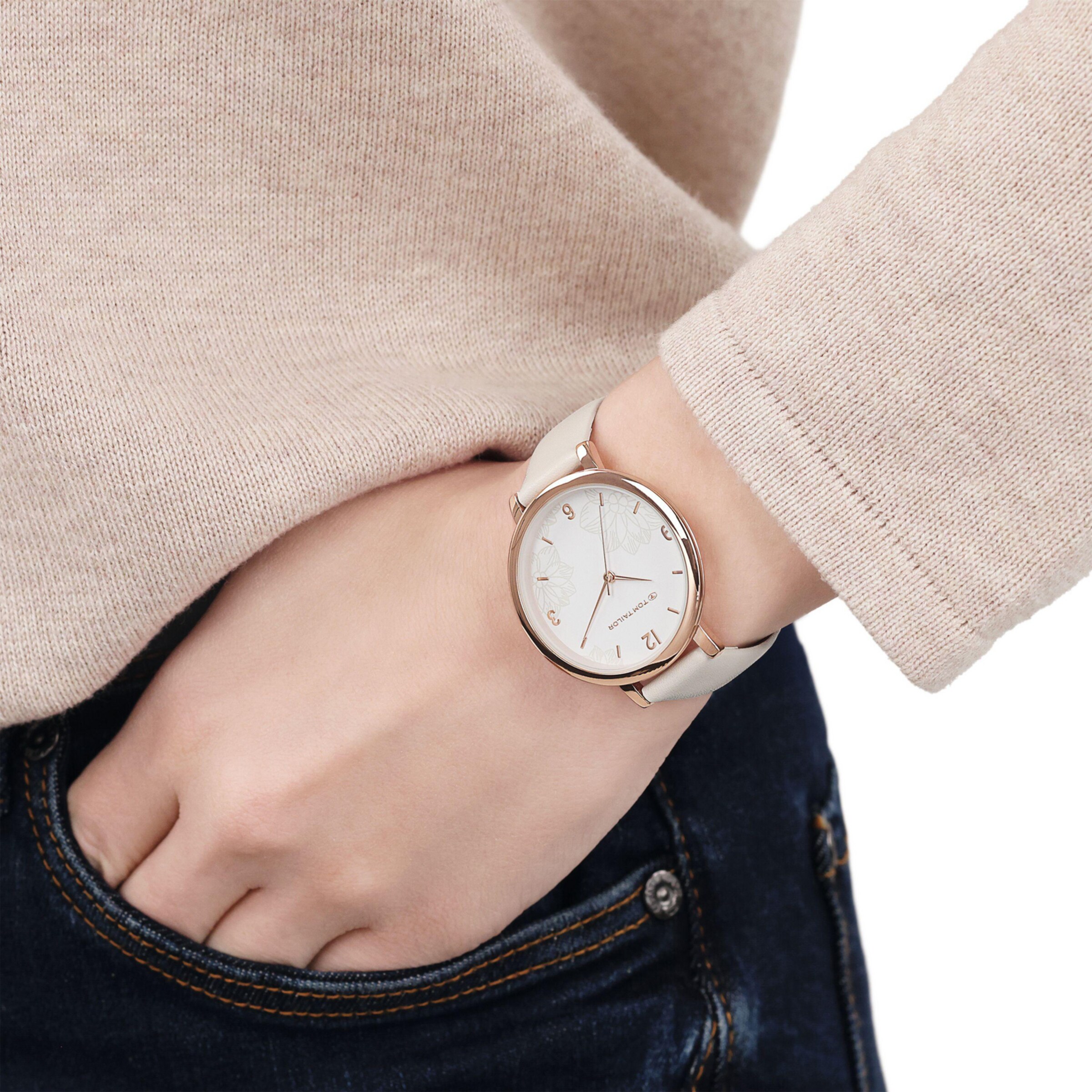 TOM TAILOR Analog Watch in White