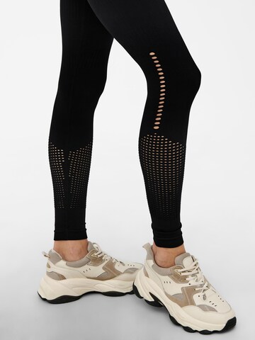 ONLY PLAY Skinny Sports trousers 'Saba' in Black