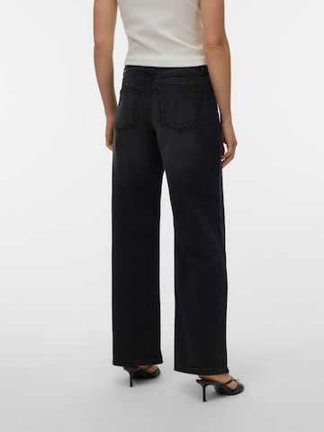 VERO MODA Regular Jeans 'VMHALLIE' in Black