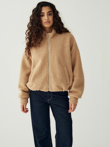 Noella Jacket ' N-Mable Jacket ' in Beige: Vorderseite