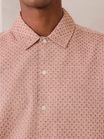 Next Средняя посадка Рубашка в Коричневый