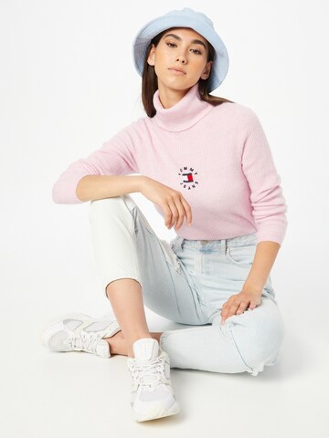 Tommy Jeans Pullover in Pink