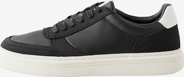 Sneaker low de la Next pe negru: față