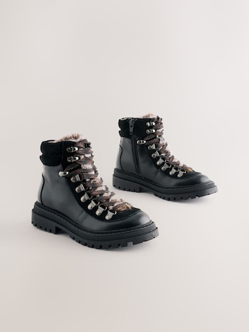 Next Boot in Black