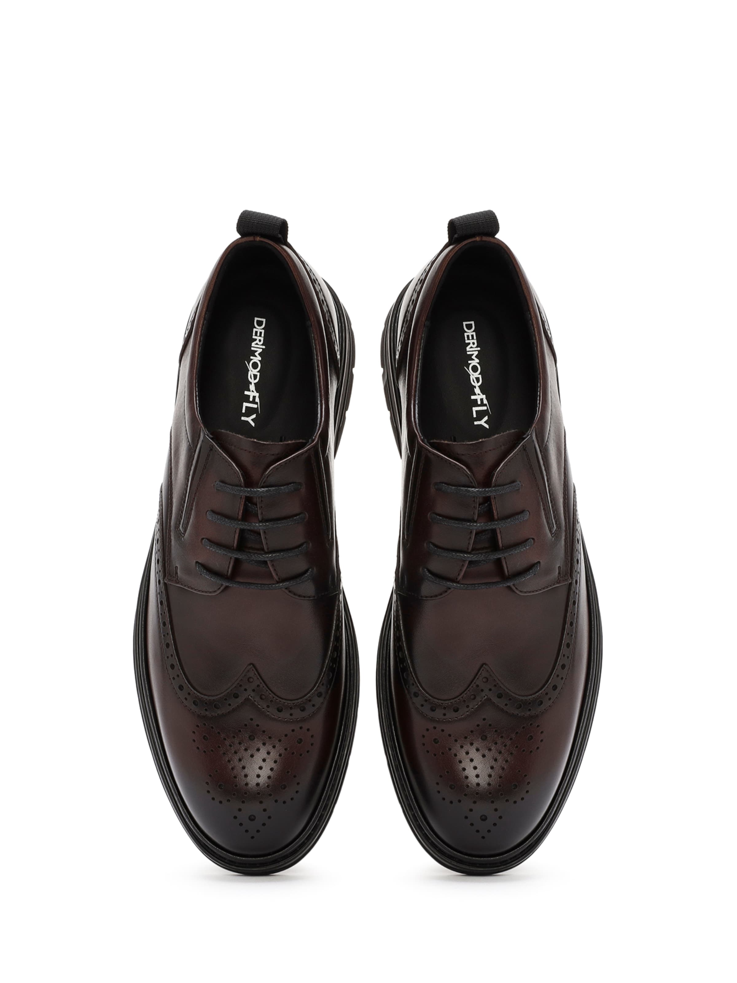 Chaussure à lacets Derimod en marron