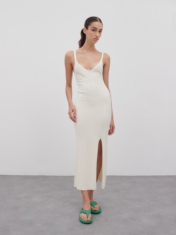 EDITED - Vestido 'Qiara' en blanco: frente