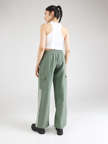 Loosefit Pantalon cargo ADIDAS ORIGINALS en vert