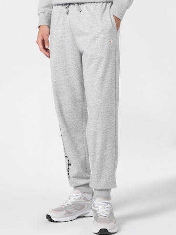 Champion Authentic Athletic ApparelTapered Hlače - siva boja: prednji dio
