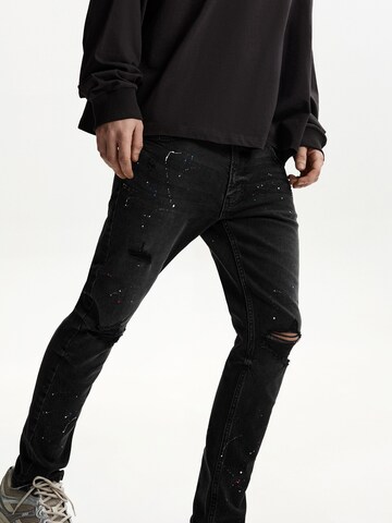 Bershka Skinny Farkut värissä musta