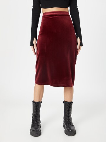 Traffic People Skirt in Red: front