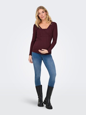 Only Maternity - Camiseta en rojo
