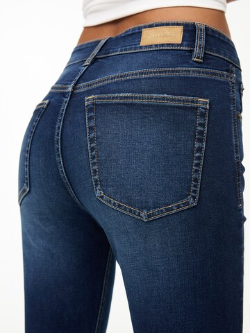 Slimfit Jeans di Pull&Bear in blu