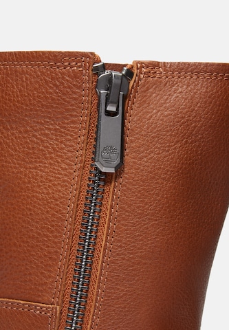 Botine de la TIMBERLAND pe maro