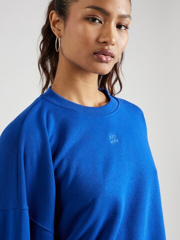 SISTERS POINT Sweatshirt 'HIKE' in Blue