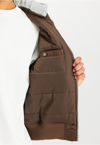 Veste mi-saison 'MA-1' ALPHA INDUSTRIES en marron