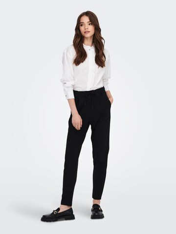 ONLY Slim fit Trousers 'Carolna' in Black