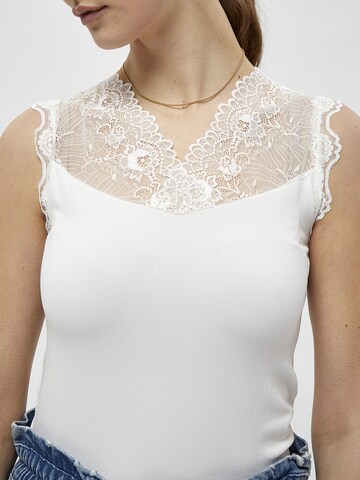 Top 'Vanessa' di minus in bianco