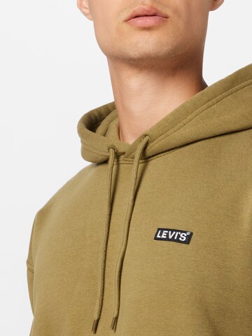 LEVI'S ® Sweatshirt 'Relaxed Baby Tab Hoodie' i grøn