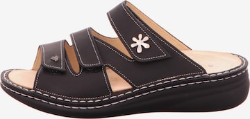 Finn Comfort Mules in Black: front