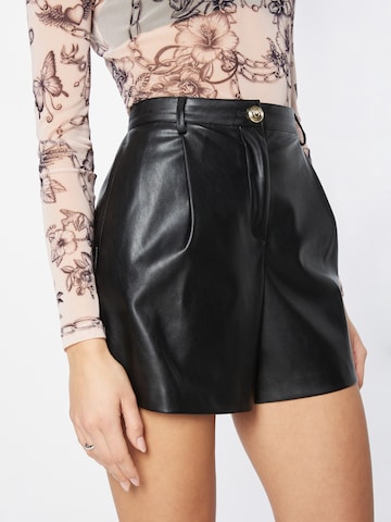 PINKO Regular Shorts 'SORRIDENTE in Schwarz