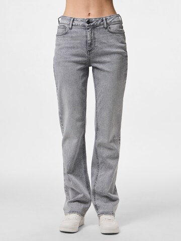 PIECES Regular Jeans in Grey: front