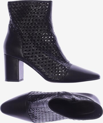 EDITED Dress Boots in 41 in Black: front