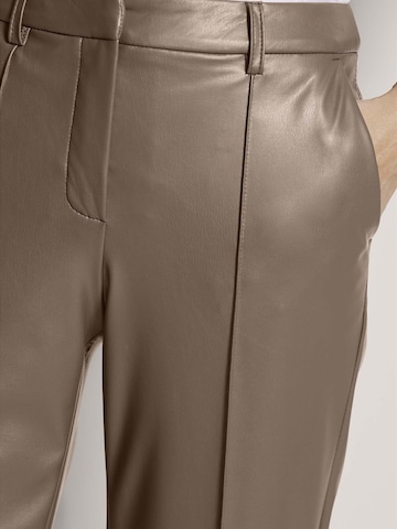 MADELEINE Tapered Broek in Grijs