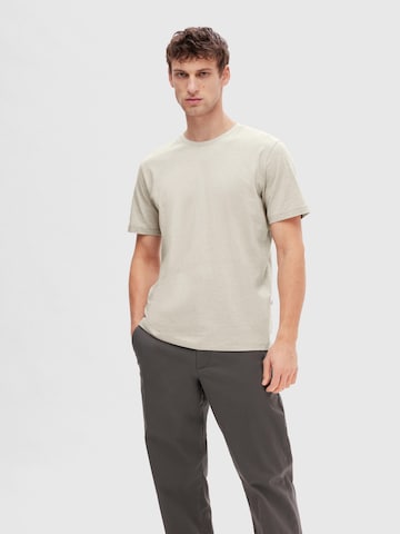 SELECTED HOMME T-shirt 'Aspen' i grå: framsida