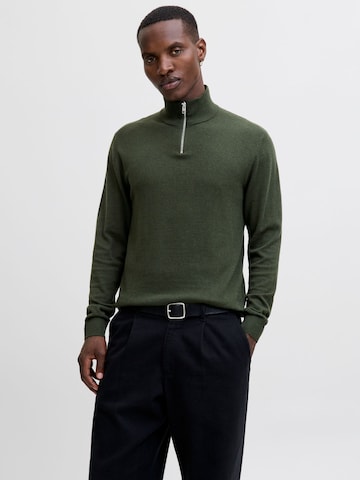 JACK & JONES Sweater 'JJEEmil' in Green: front
