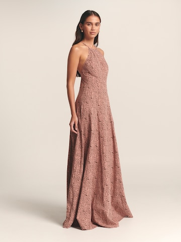 St MRLO Dress in Pink