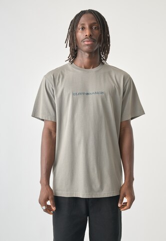 T-Shirt 'Forgotten Classic Tee' Cleptomanicx en gris : devant