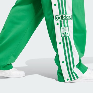 Loosefit Pantaloni 'Adibreak' di ADIDAS ORIGINALS in verde