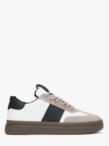 Estro Sneakers laag '09-3299' in Wit: voorkant
