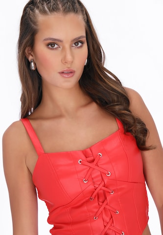 myMo ROCKS - Top 'Rock' em vermelho