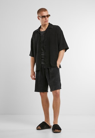 T-Shirt Urban Classics en noir