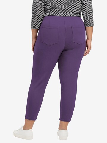 SHEEGO Slimfit Hose in Lila