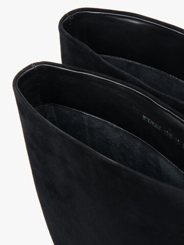 Estro Boots '2636-151' in Zwart