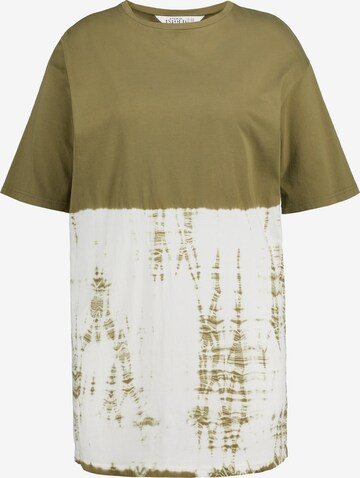 Studio Untold Oversized Shirt in Green: front