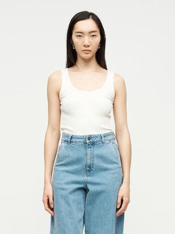 Calvin Klein Топ в бяло: отпред