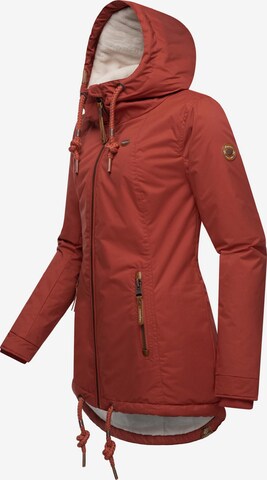 Ragwear Toiminnallinen takki 'Zuzka' värissä punainen