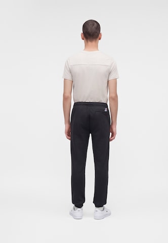K-Way - Tapered Calças 'PHILBERT' em preto