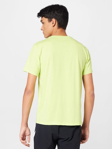 THE NORTH FACE Функционална тениска 'FOUNDATION' в зелено