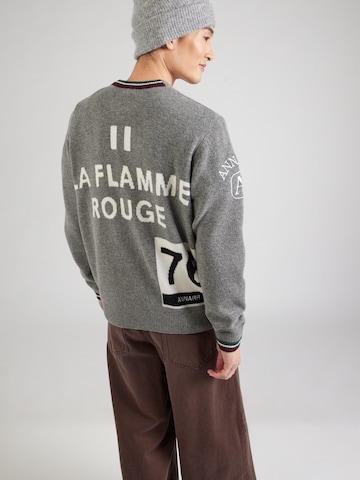Pull-over 'ANRRAGI' ANNARR en gris : devant