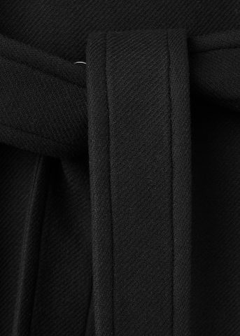 Manteau mi-saison 'SIRENITA' MANGO en noir